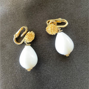 Vintage Crown Trifari Earrings White Dangle Bead with Gold Tone Clip